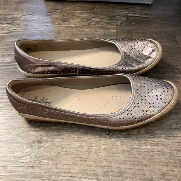 FINAL PRICE Cute Collection by Clark’s Women’s Slip On Shoes - Picture 6 of 9